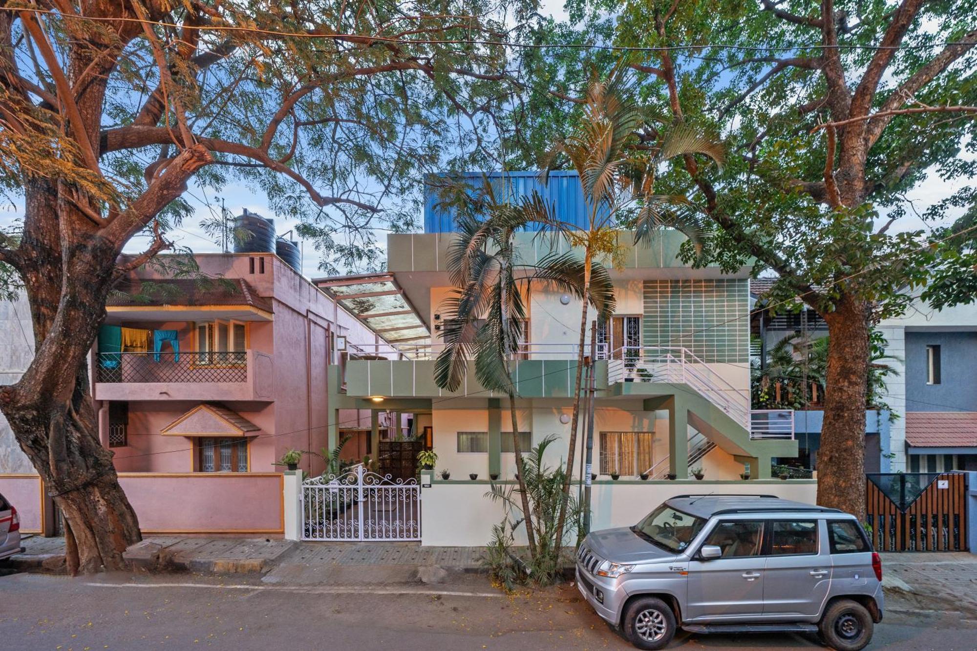 House Of 2 Tress Penthouse Villa Bangalore Exterior photo